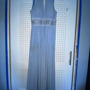Long blue flowy prom dress